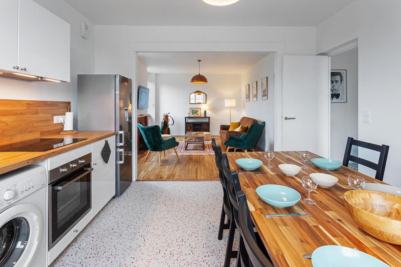 ポントルソンLoft British Au Pied Du Mont !アパートメント エクステリア 写真