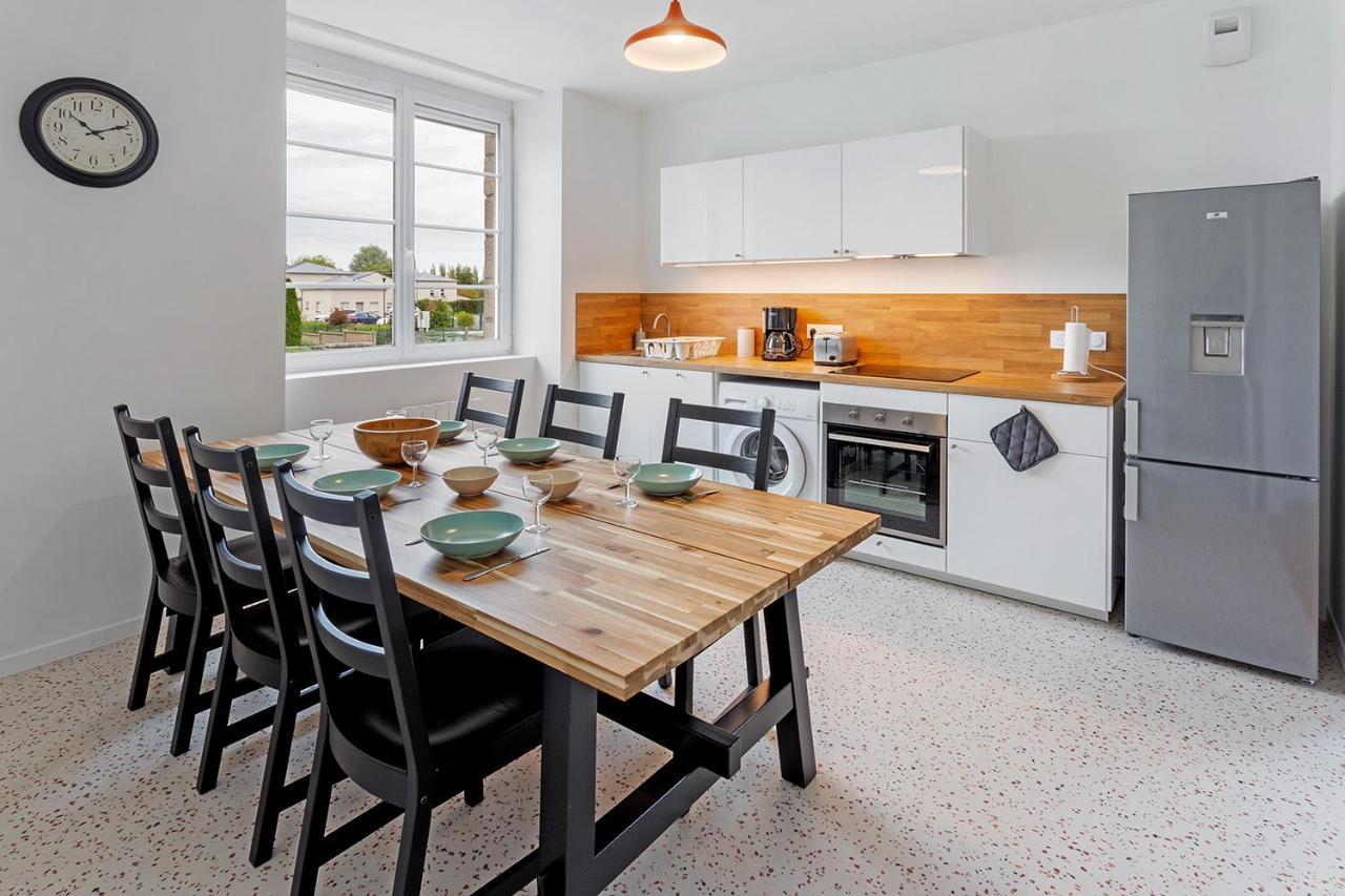 ポントルソンLoft British Au Pied Du Mont !アパートメント エクステリア 写真